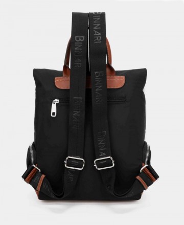 h2Mochila con compartimentos Binnari 20851 h2 pLa Mochila Binnari Louise 20851 en color negro es el accesorio perfecto para tus