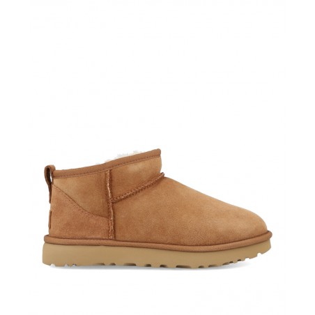 h2Botines suaves de piel UGG W Classic Ultra Mini h2 pLos UGG Classic Ultra Mini en un sofisticado color camel representan la e