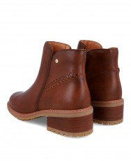 Pikolinos Medina W0D-8871 low-heeled ankle boots