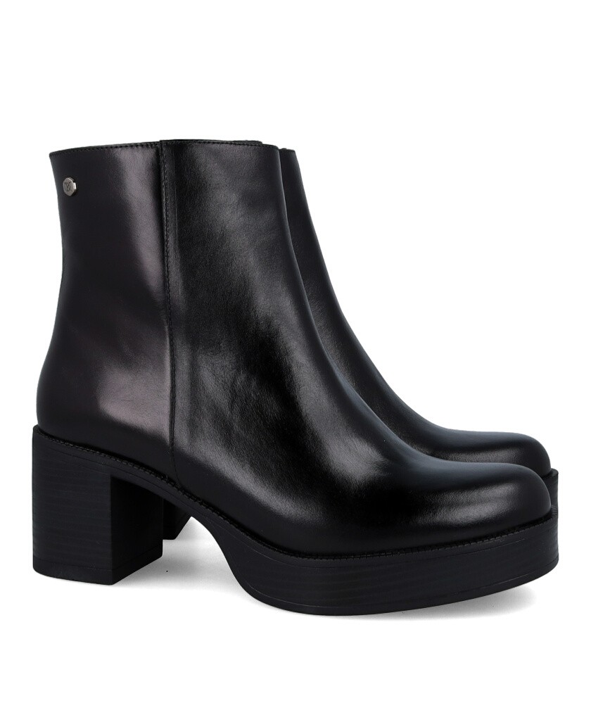 Dorking Bowy D9591 platform ankle boots