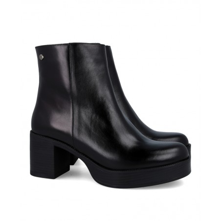 h2Botines con plataforma Dorking Bowy D9591 h2 pEleva tus looks a un nuevo nivel con los botines Dorking Bowy D9591 en color ne