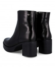 Dorking Bowy D9591 platform ankle boots