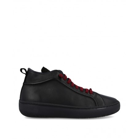 Walk & FLY Est-3-104 flat ankle boots