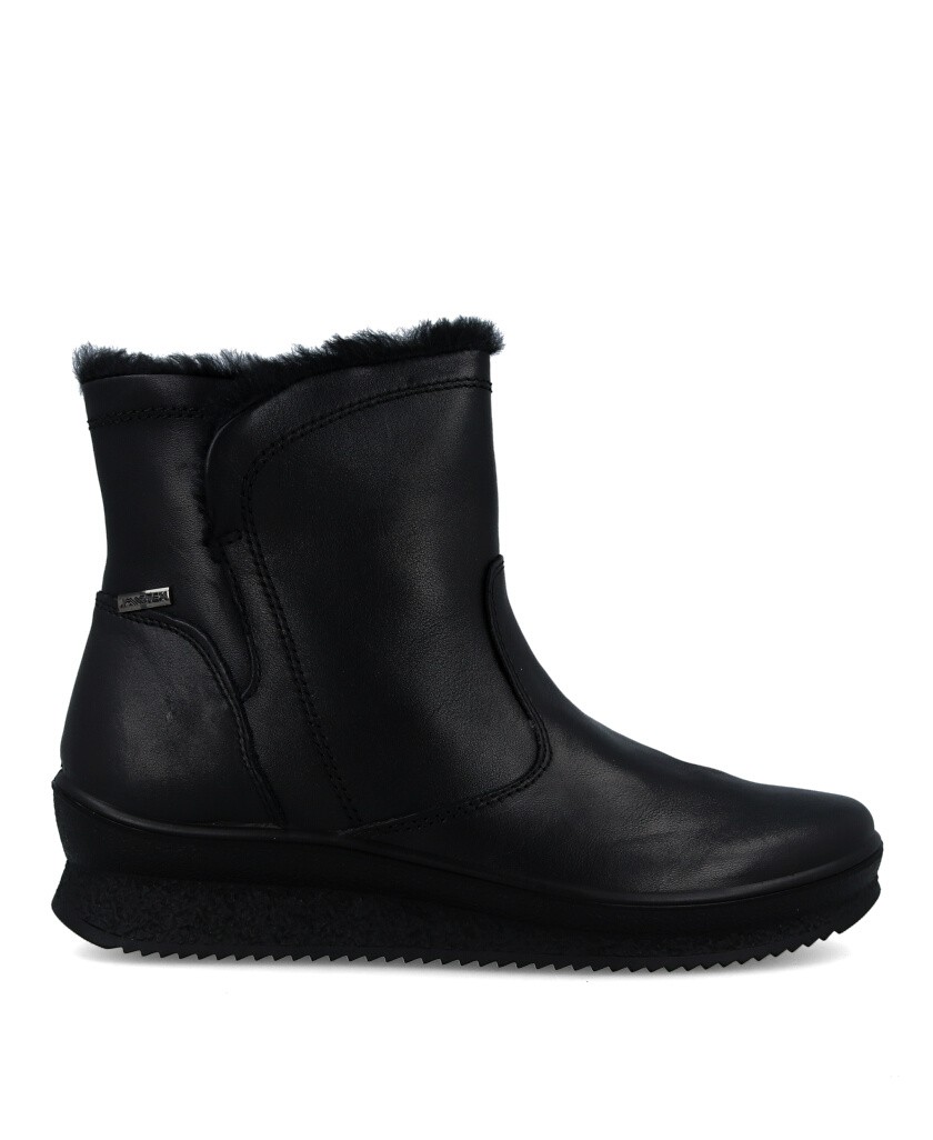 h2Botines con forro de pelo Imac 656528 h2 pDescubre la combinacion perfecta de estilo y calidez con los Botines Imac 656528 pa