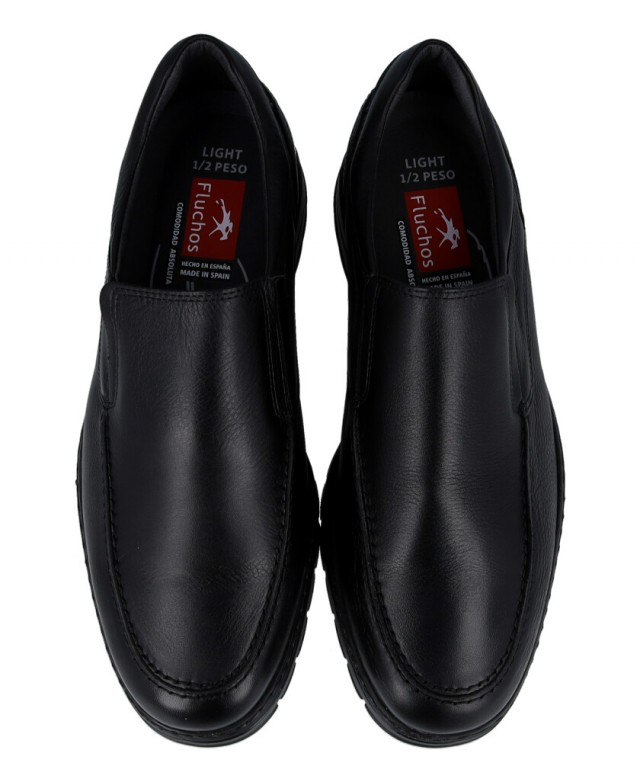 h2Mocasiones de piel Fluchos Crono 9144 h2 pDescubre el mocasin de piel Fluchos Crono 9144 en color negro un clasico reinventad