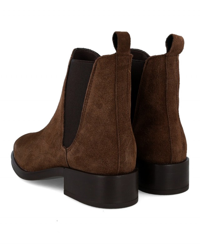 h2Botines de piel de serraje Alpe Couture 2349 h2 pEleva tu estilo con los botines de piel de serraje Alpe Couture 2349 en un v