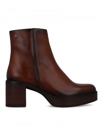 Dorking Bowy D9591 wide-heel ankle boots