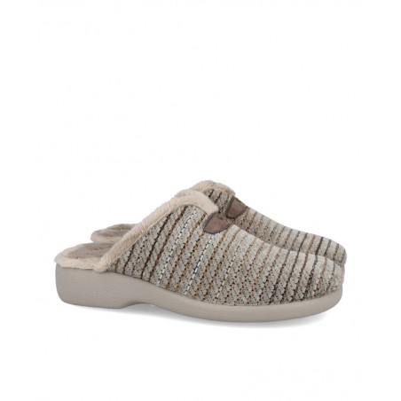 Zapatillas abiertas abrigadas Garzón 3722.512