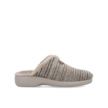 Zapatillas abiertas abrigadas Garzón 3722.512