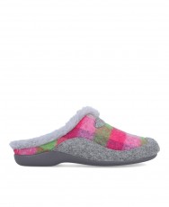 Garzón 7450.300 multicolored plaid slippers