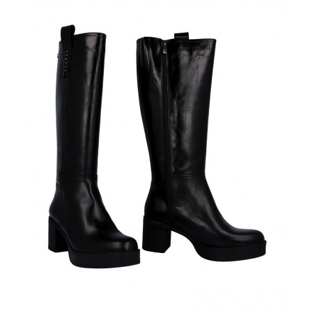 Dorking Bowy D9592 platform boots