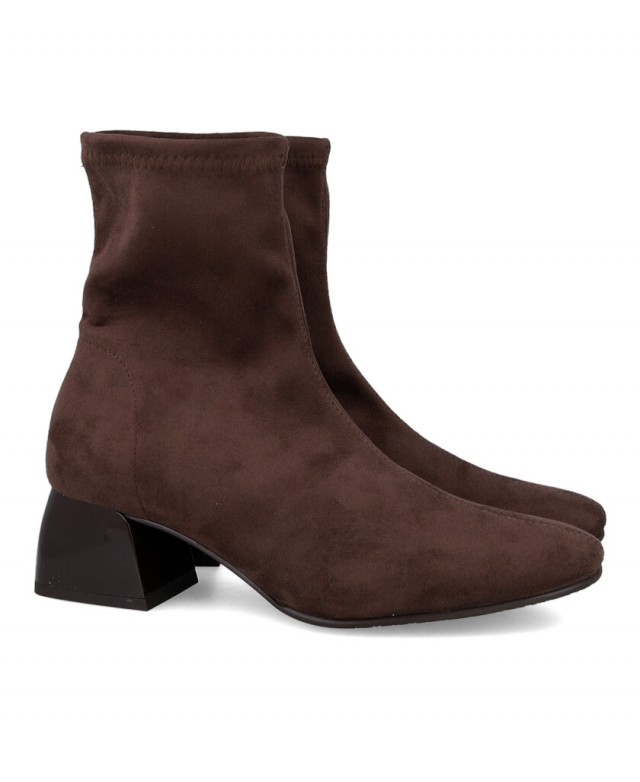 h2Botines de calcetin Miss Elastic 78662 h2 pLos Botines de calcetin Miss Elastic 78662 en color marron son la fusion perfecta 