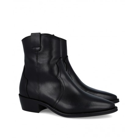 h2Botas de tacon bajo Alpe Cecile 2548 h2 pLos botines Alpe Cecile 2548 son la definicion de la elegancia versatil Con su disen