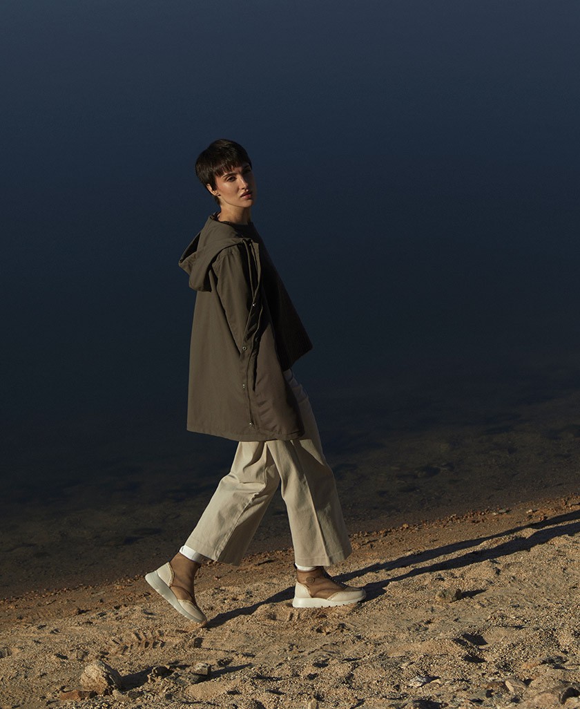 Beige Casual Amarpies 29419 Ankle Boots with a Wedge