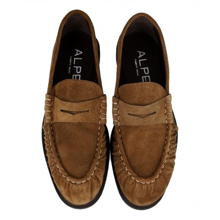 h2Mocasiones camel de piel Alpe Oxford 5328 h2 pEleva tu estilo casual con los mocasines de piel Alpe Oxford 5328 el calzado pe