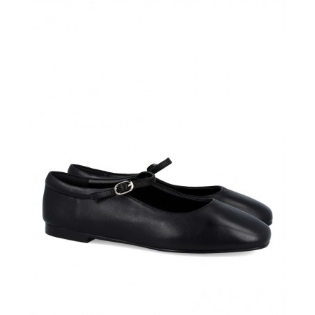 Merceditas negras con hebilla Catchalot Diana