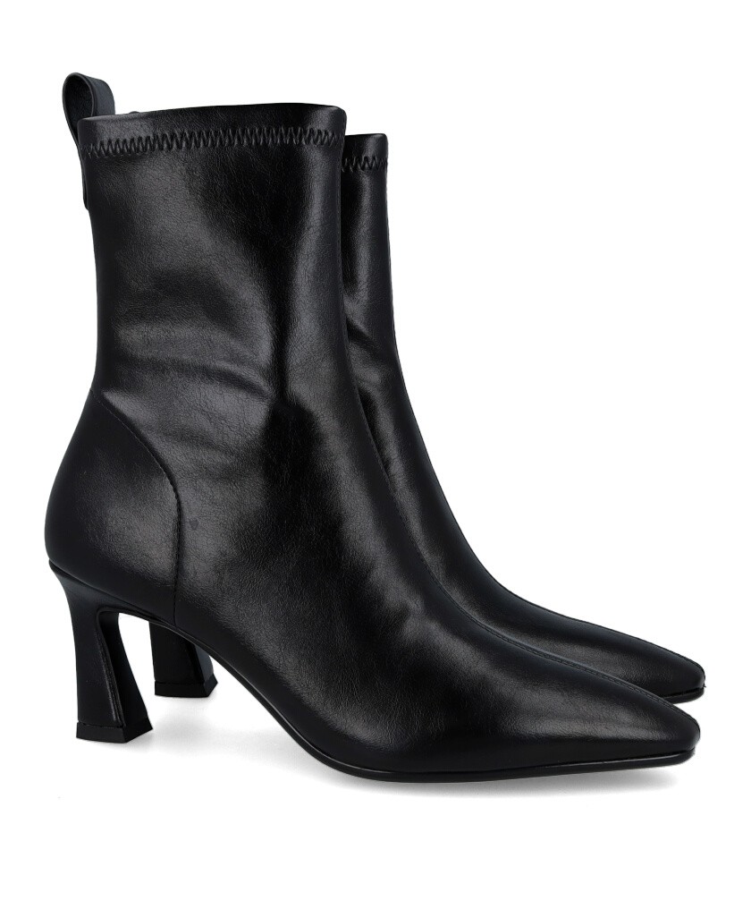 Catchalot Elaya geometric heel ankle boots