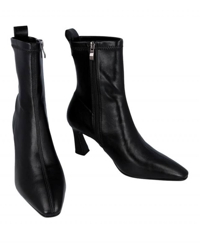 Catchalot Elaya geometric heel ankle boots