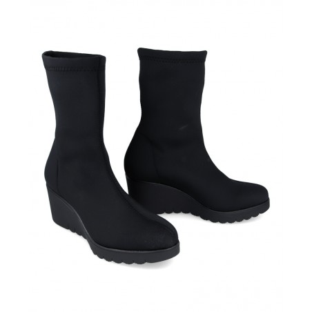 h2strongBotas de lycra con cuna Paula Urban 15 1281 strong h2 pDescubra la perfecta fusion entre moda y confort con estos Botin