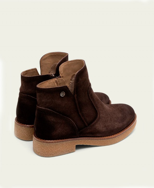 Botines para mujer en color marron Caracteristicas con cremallera tacon 4 cm zapato de estilo casual suela de goma termoplastic