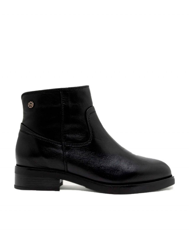 Botines para mujer en color negro Caracteristicas con cremallera tacon 4 cm zapato de estilo casual suela de goma termoplastica