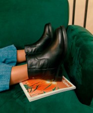 Botines para mujer en color negro Caracteristicas con cremallera tacon 4 cm zapato de estilo casual suela de goma termoplastica