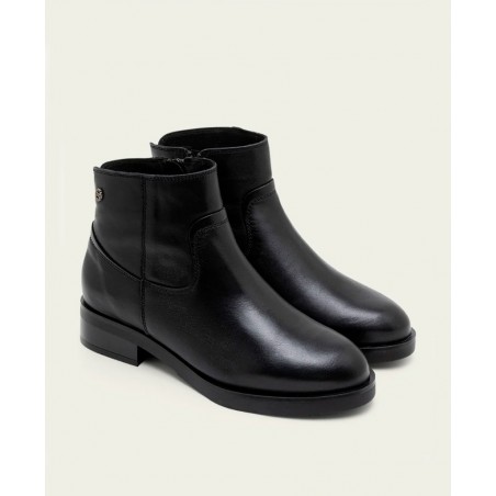 Botines para mujer en color negro Caracteristicas con cremallera tacon 4 cm zapato de estilo casual suela de goma termoplastica