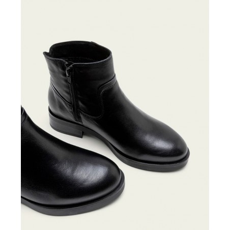 Botines para mujer en color negro Caracteristicas con cremallera tacon 4 cm zapato de estilo casual suela de goma termoplastica