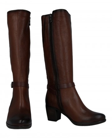 Paula Urban 14-392 heeled boots with buckle detail Paula Urban 14-392 heeled boots with buckle detail