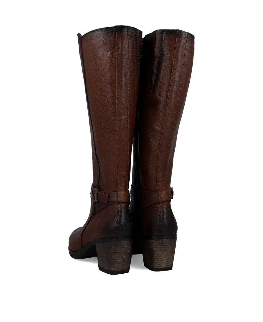 Botas de tacón con detalle de hebilla Paula Urban 14-392