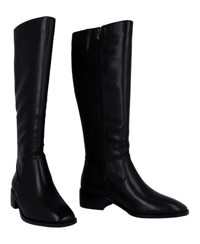Catchalot Monty flat leather boots
