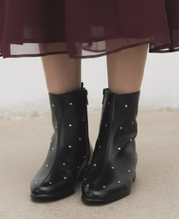 Botines bajos con tachuelas Wonders Fei D-2002