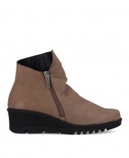 Tambi Mia 40 leather wedge ankle boots