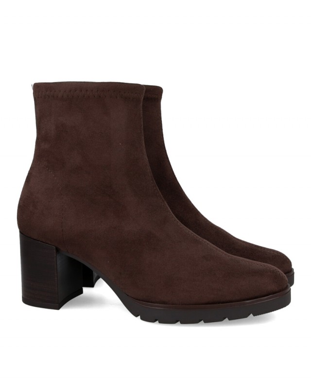 h2Botines marrones elasticos Miss Elastic 78174 h2 pMarca tendencia con los botines elasticos Miss Elastic 78174 en un sofistic