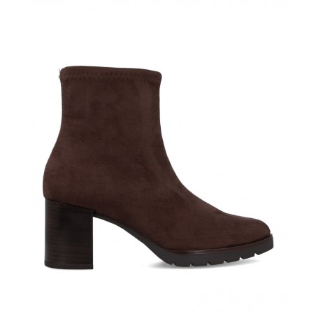 h2Botines marrones elasticos Miss Elastic 78174 h2 pMarca tendencia con los botines elasticos Miss Elastic 78174 en un sofistic