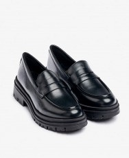 h2Mocasin negro con antifaz Yokono Cham 008 h2 pRedefine el estilo de tu dia a dia con el Zapato plano CHAM 008 de YOKONO Este 
