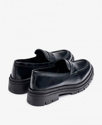 h2Mocasin negro con antifaz Yokono Cham 008 h2 pRedefine el estilo de tu dia a dia con el Zapato plano CHAM 008 de YOKONO Este  h2Mocasin negro con antifaz Yokono Cham 008 h2 pRedefine el estilo de tu dia a dia con el Zapato plano CHAM 008 de YOKONO Este