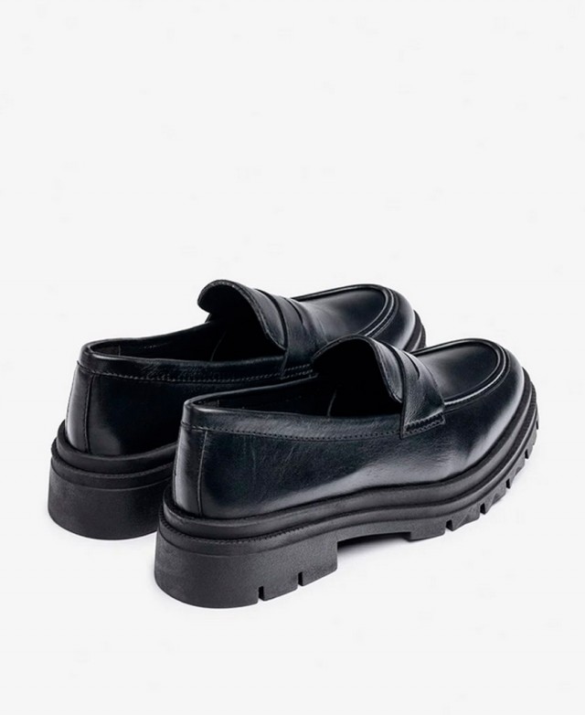 h2Mocasin negro con antifaz Yokono Cham 008 h2 pRedefine el estilo de tu dia a dia con el Zapato plano CHAM 008 de YOKONO Este  h2Mocasin negro con antifaz Yokono Cham 008 h2 pRedefine el estilo de tu dia a dia con el Zapato plano CHAM 008 de YOKONO Este