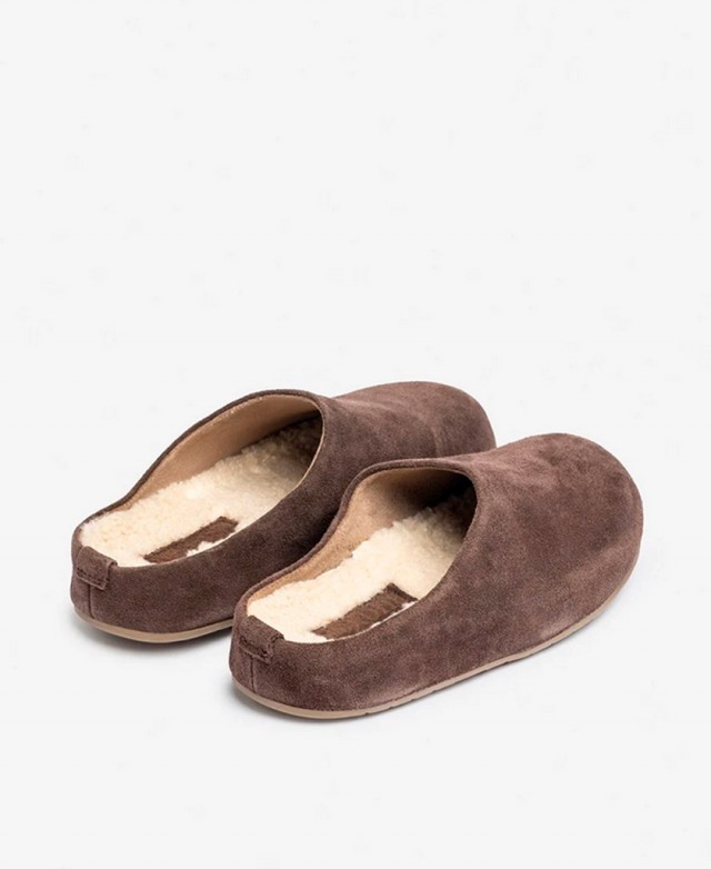 Brown sheepskin clogs Yokono Cholo-001