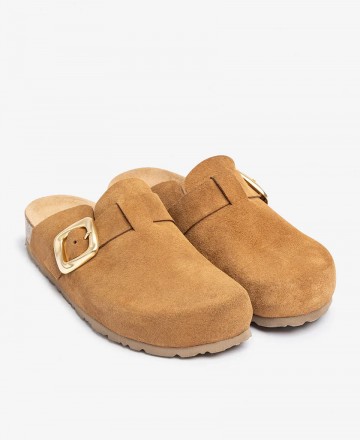Camel clogs with buckle Yokono Zueco-650 Camel clogs with buckle Yokono Zueco-650