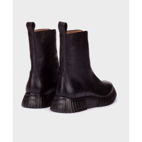 Sneakers de para mujer en color negro Caracteristicas cordones elasticos cuna 3 cm piso extra light exterior piel y textil e in