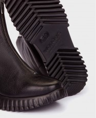 Sneakers de para mujer en color negro Caracteristicas cordones elasticos cuna 3 cm piso extra light exterior piel y textil e in Sneakers de para mujer en color negro Caracteristicas cordones elasticos cuna 3 cm piso extra light exterior piel y textil e in