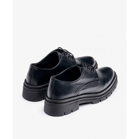 Zapatos clásicos de cordones Yokono Cham-005