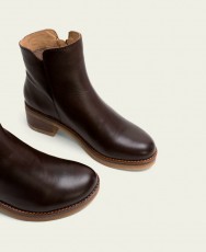 Porronet Delia 4732 boots with wood-effect heels