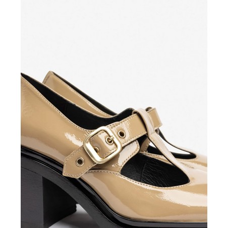 Zapato de tacón estilo mercedita Yokono Ella-003