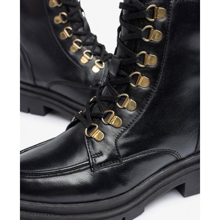 Botín plano con suela dentada Yokono Lan-312