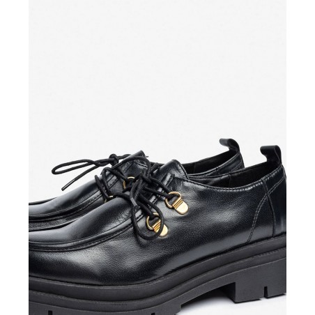 Zapato plano de piel negro Yokono Lan-223