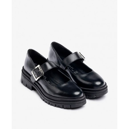 Black Mary Janes with buckle Yokono Cham-006