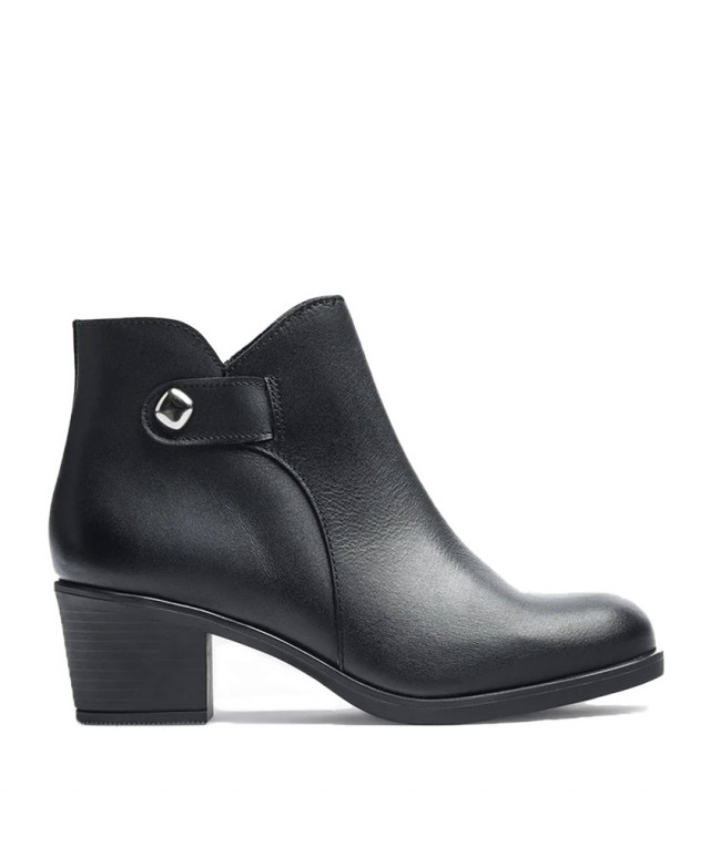 Yokono Lille-103 classic black ankle boots