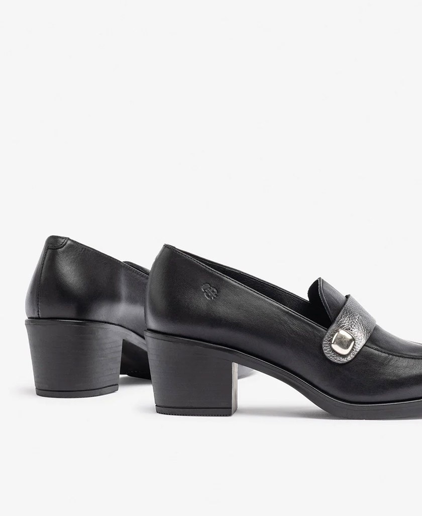 Yokono Lille-100 heeled loafers